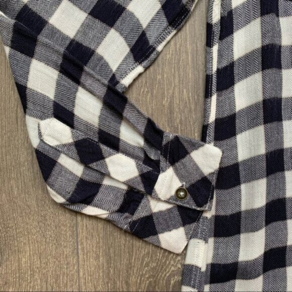 Anthropologie Ash and Ember Button Down Front Shirt Flannel Plaid Black Size S - Picture 9 of 14